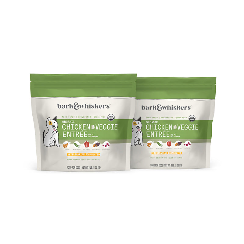 Bark & Whiskers Organic Chicken & Veggie Entree